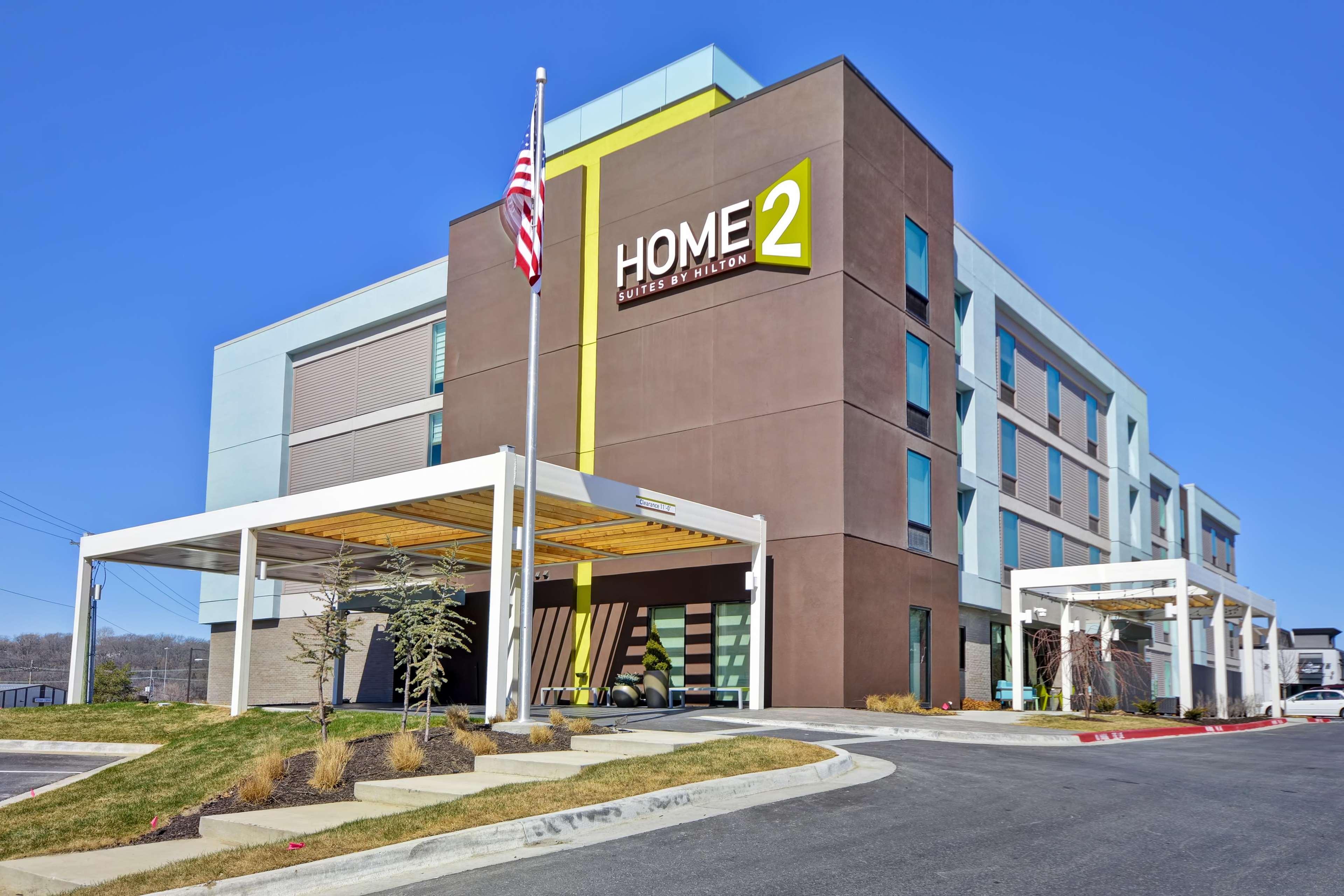 Home2 Suites By Hilton Kansas City Ku Medical Center Exterior photo