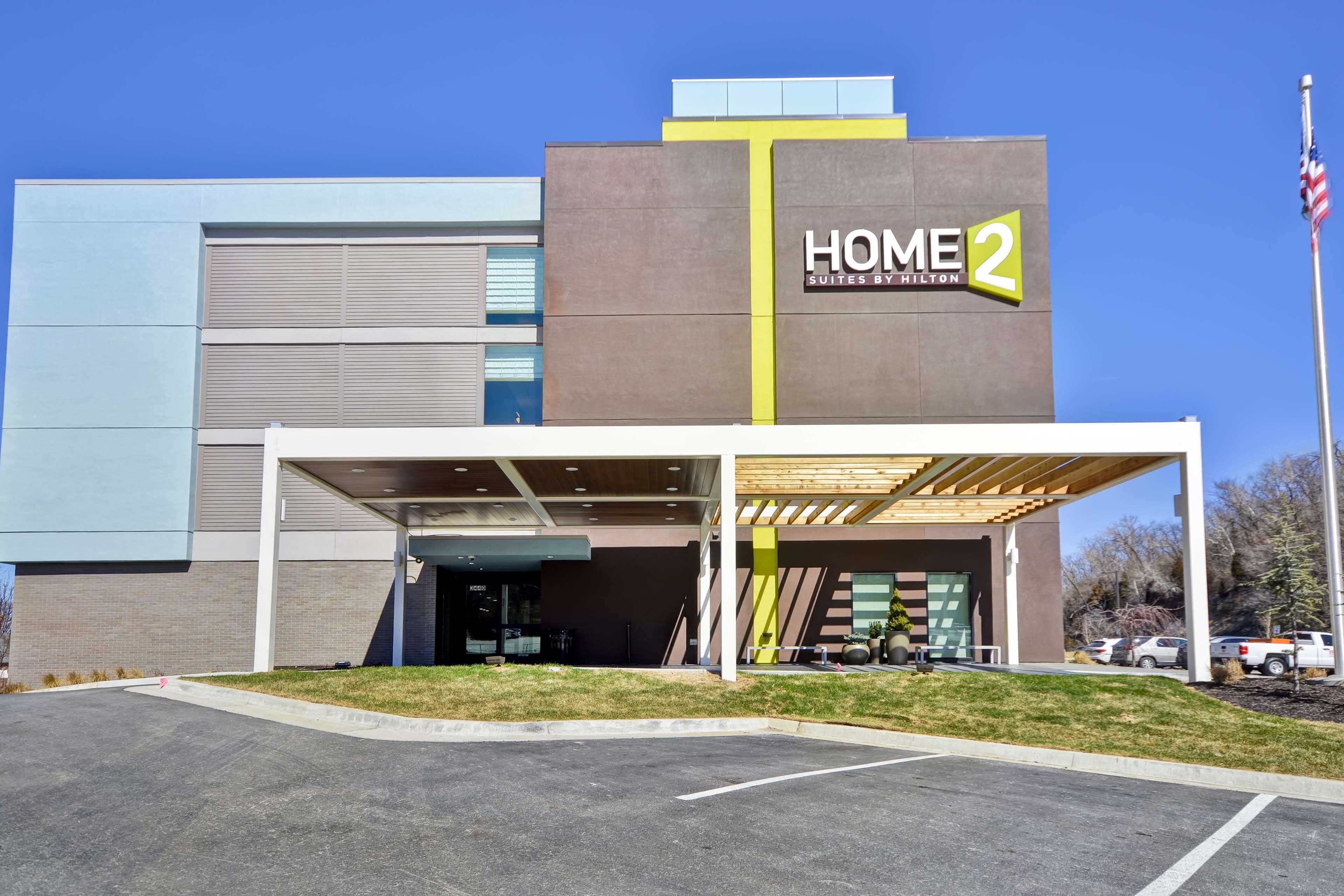 Home2 Suites By Hilton Kansas City Ku Medical Center Exterior photo